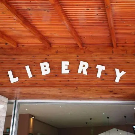 Liberty 1 Hotel 2*