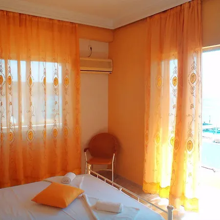 Liberty 1 Hotel 2*